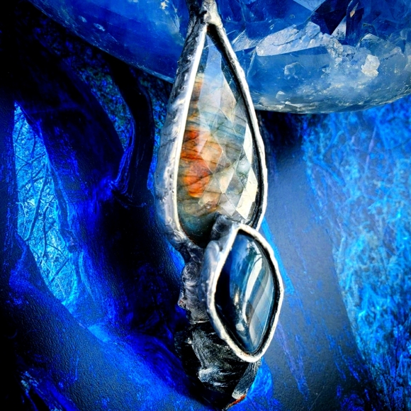 Labradorite & Hawk's Eye Talisman - Picture 1 of 6